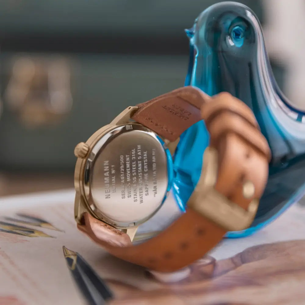 Initial No.1 Gold Off-white/Gold 40mm