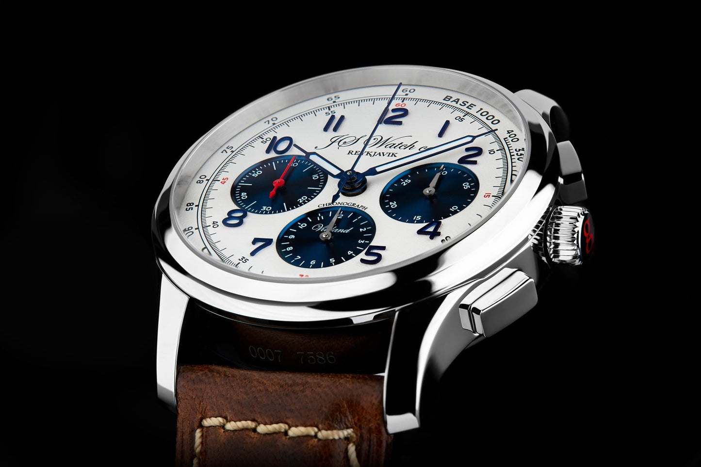 Vinland Chronograph Tachymeter White/Blue